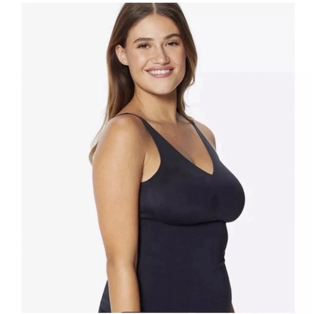 RUBY RIBBON SECOND SKIN V NECK CAMI Fuschia #1808 Size 32 NEW!